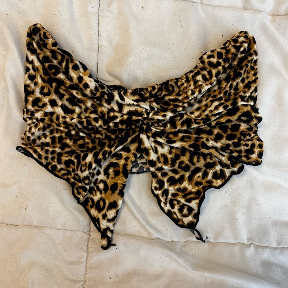 SHEIN Leopard Print Crop Top Size XS
